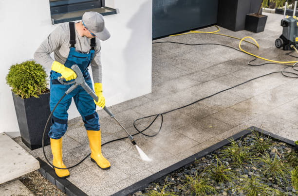 Best Commercial Pressure Washing  in Toro Nyon, CA